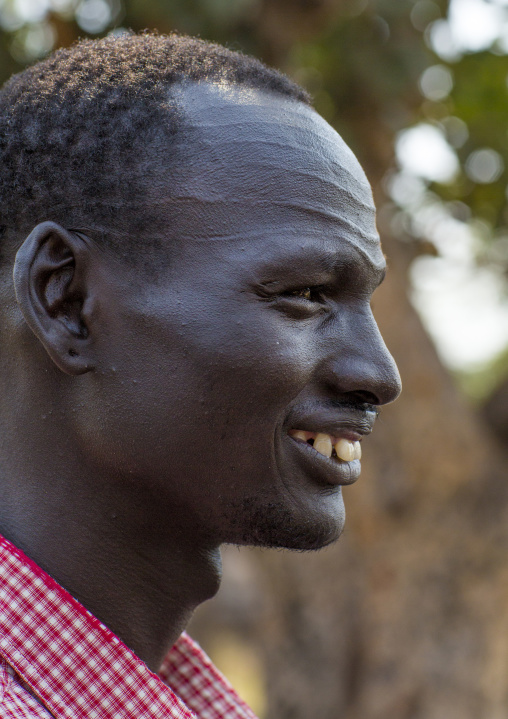 Mr Riang Wan, Nuer Tribe Man With Gaar Facial Markings, Gambela, Ethiopia