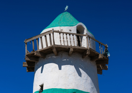Big mosque minaret with wodden balcony, Afar region, Assayta, Ethiopia