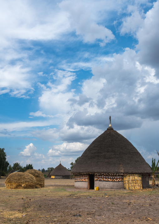 Ethiopia, Kembata, Alaba Kuito, painted house of alaba people