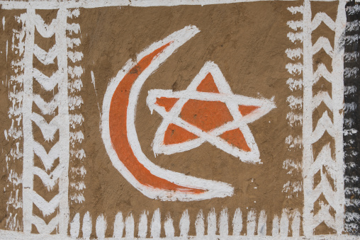 Ethiopia, Kembata, Alaba Kuito, stat and moon on a painted house