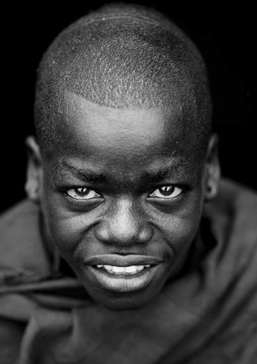 Menit young man, Tum market, Omo valley, Ethiopia