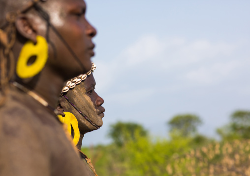 Bodi tribe fat men during Kael ceremony, Omo valley, Hana Mursi, Ethiopia