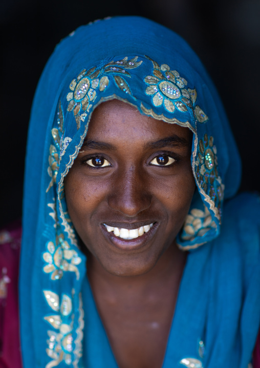 Portrait of a smiling raya tribe woman, Afar Region, Chifra, Ethiopia
