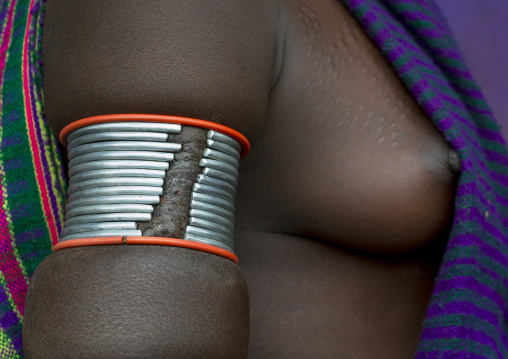Detail of a bracelet on a Suri tribe woman, Kibish, Omo valley, Ethiopia