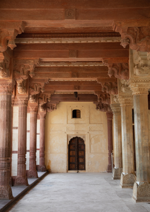 Pillared corridors in Jaigarh fort, Rajasthan, Amer, India