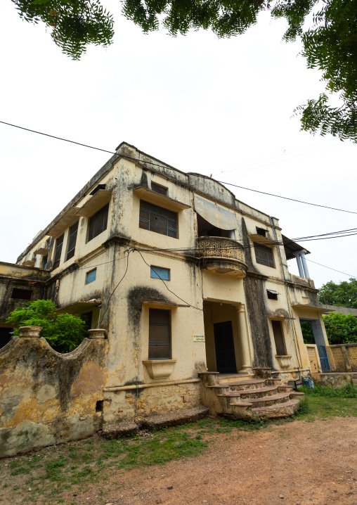 Old colonial house, Rajasthan, Bundi, India