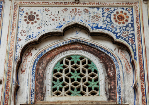 Old historic haveli decoration, Rajasthan, Nawalgarh, India