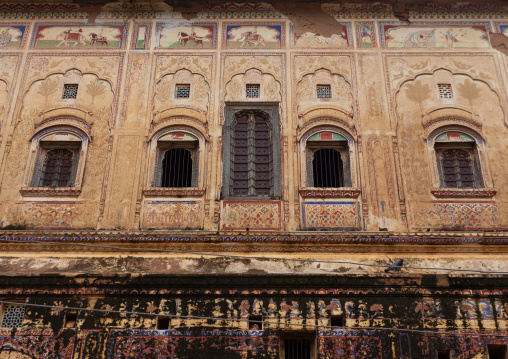 Old historic haveli, Rajasthan, Nawalgarh, India