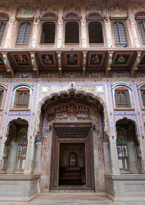 Old historic haveli, Rajasthan, Nawalgarh, India