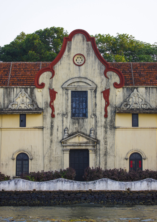 Front Of An Old Trader House With Decrepit Wall On The Waterfront, Kochi, India