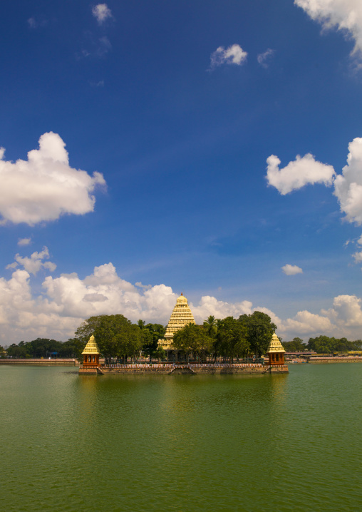 Temple With Golden Roofs On The Mariamman Teppakulam Tank, Madurai, India