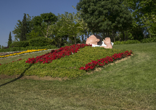 Road decoration, Shemiranat county, Tehran, Iran