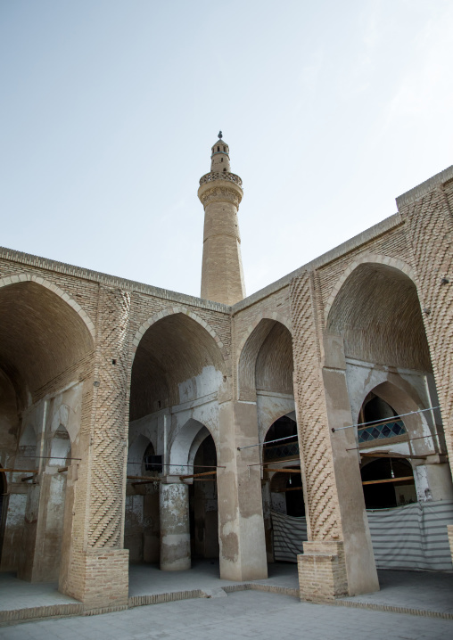 Jameh mosque courtyard, Isfahan Province, Nain, Iran