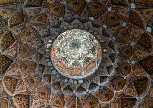 Chehel Sotoun Forty Columns Palace ceiling, Isfahan Province, Isfahan, Iran