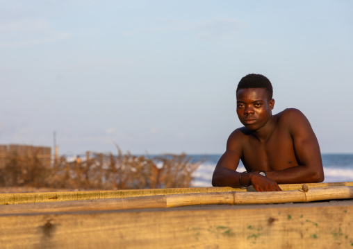 African fisherman in N’zima village, Sud-Comoé, Grand-Bassam, Ivory Coast