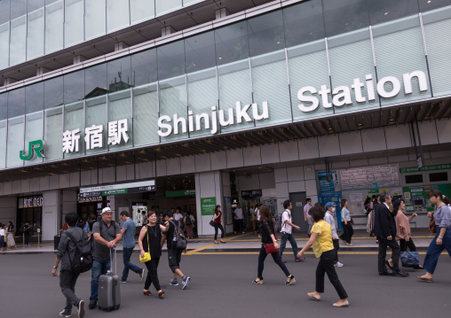 Shinjuku train station, Kanto region, Tokyo, Japan