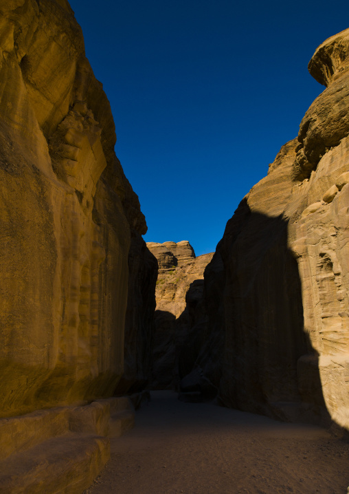 Bab Al Siq, Slot Canyon Leading To City Of Petra, Jordan