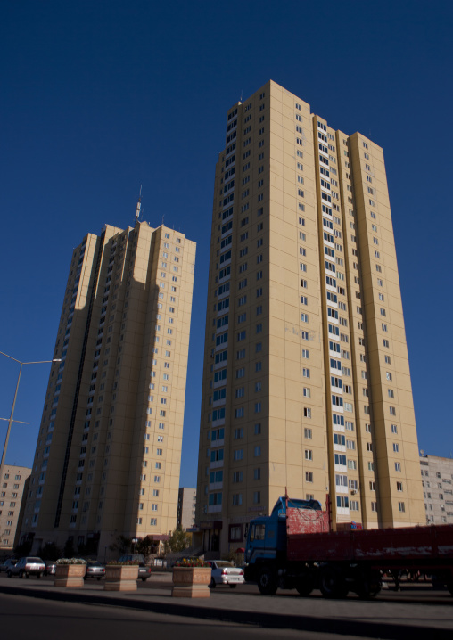 The First Skyscraper Built In Astana, Kazakhstan