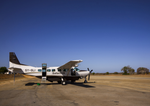 Safarilink plane landing after flight from nairobi on manda airport, Lamu county, Manda, Kenya