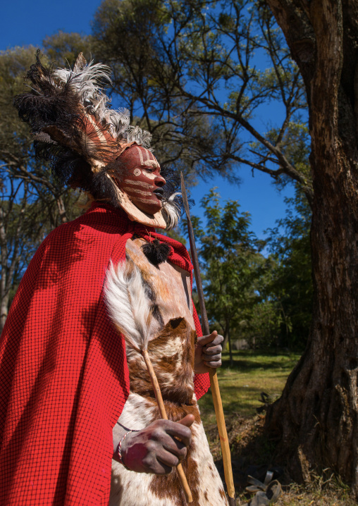 Kikuyu tribe man in traditional clothing, Laikipia, Nyahururu, Kenya