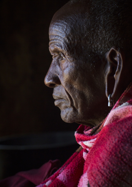Samburu tribesman, Samburu county, Samburu national reserve, Kenya