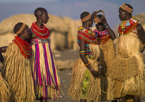 El molo tribe women, Turkana lake, Loiyangalani, Kenya