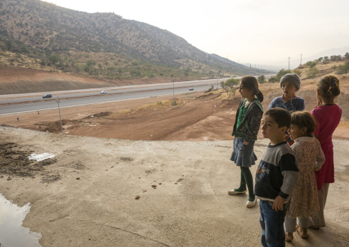 Yezidi Refugees Displaced From Sinjar Living In An Under Construction Building, Duhok, Kurdistan, Iraq