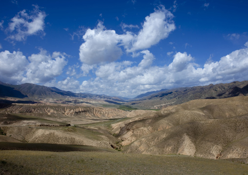 Road In The Mountains To The Village Of Jaman Echki Jailoo, Kyrgyzstan