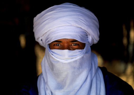 Portrait of a tuareg man in traditional clothing, Tripolitania, Ghadames, Libya