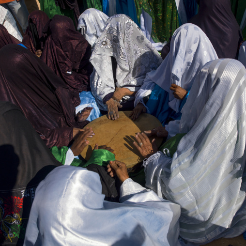 Tuareg women dancing and singing, Tripolitania, Ghadames, Libya