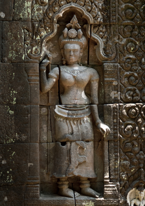 Statue guards temple at wat phu, Champasak, Laos