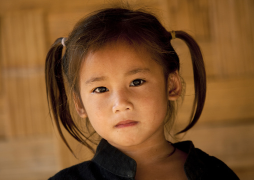 Khmu minority girl, Xieng khouang, Laos