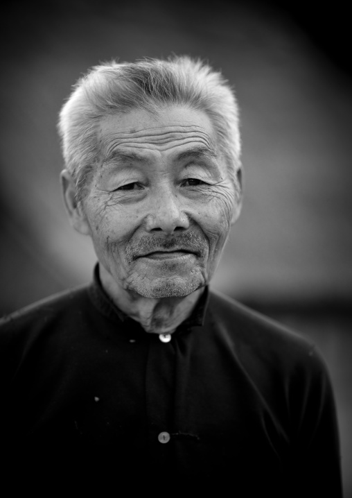 Hmong minority old man, Luang prabang, Laos