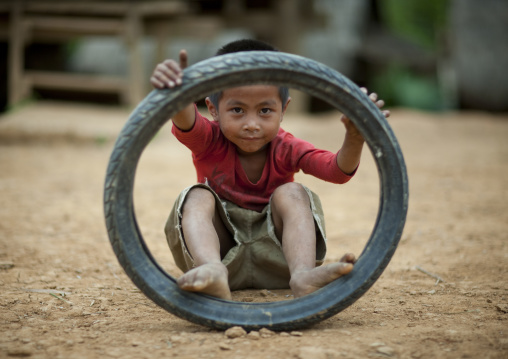 Hmong minority kid, Luang prabang, Laos