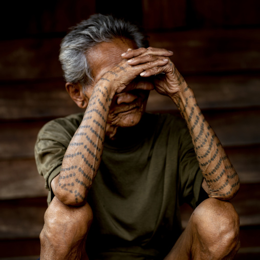 Tattooed khmu minority man, Xieng khouang, Laos