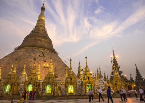Shwedagon Pagoda, Yangon, Myanmar