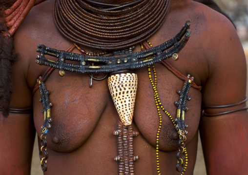 Himba Woman Ohumba Shell, Epupa, Namibia