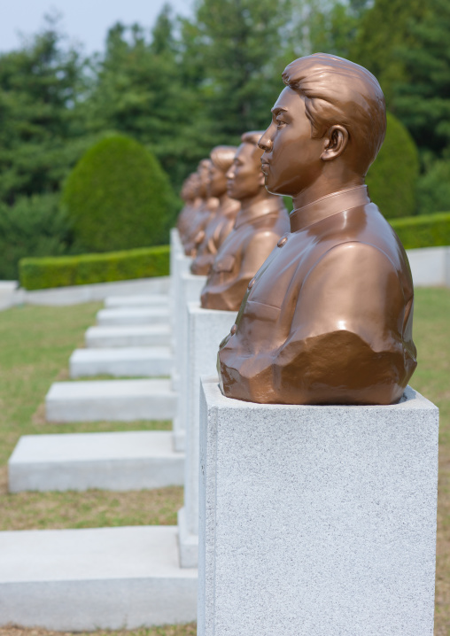 Statues in Taesongsan revolutionary martyr's cemetery, Pyongan Province, Pyongyang, North Korea