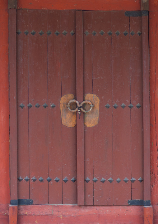 Old wooden door inthe Koryo museum, North Hwanghae Province, Kaesong, North Korea