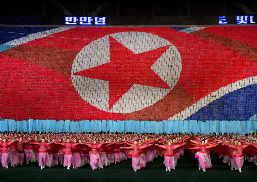 North Korean flag made by human pixels holding up colored boards during Arirang mass games in may day stadium, Pyongan Province, Pyongyang, North Korea