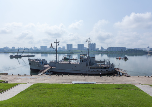 Uss Pueblo american spy boat on Taedong river, Pyongan Province, Pyongyang, North Korea