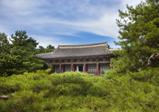 Former home of king Ri Song Gye, South Hamgyong Province, Hamhung, North Korea