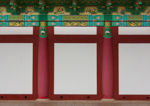 Ryongthong temple founded by Korean chonthae sect of buddhism, Ogwansan, Ryongthong Valley, North Korea