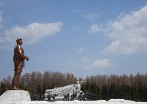 Side view of president Kim ii Sung statue on the Grand monument , Ryanggang Province, Samjiyon, North Korea