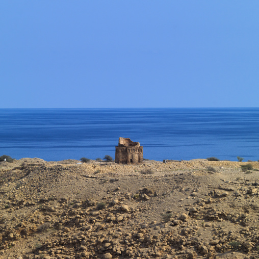 Prospect Of Bibi Mariam Tomb In The Background Of The Sea, Muscat, Oman