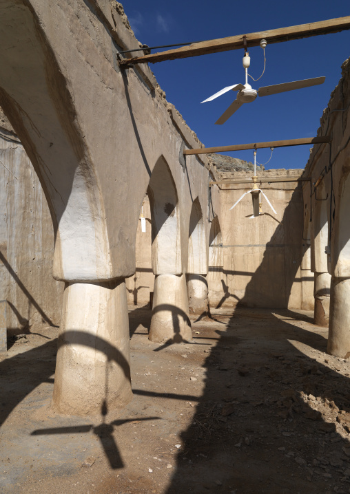 Architecture Of Arabic Stytle Equiped By Fan In Old Ibra Mosque, Oman