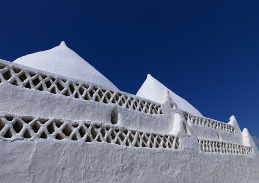 Detail Of White Bin Ali Tomb, Near Salalah, Oman