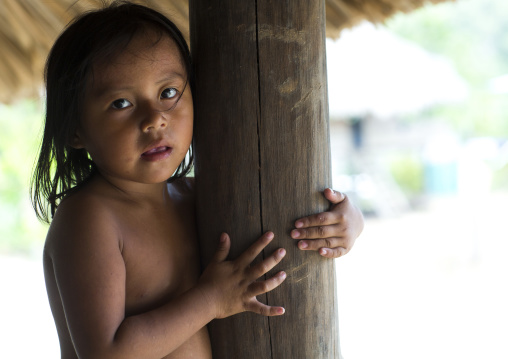 Panama, Darien Province, Puerta Lara, Girl Of Wounaan Native Community