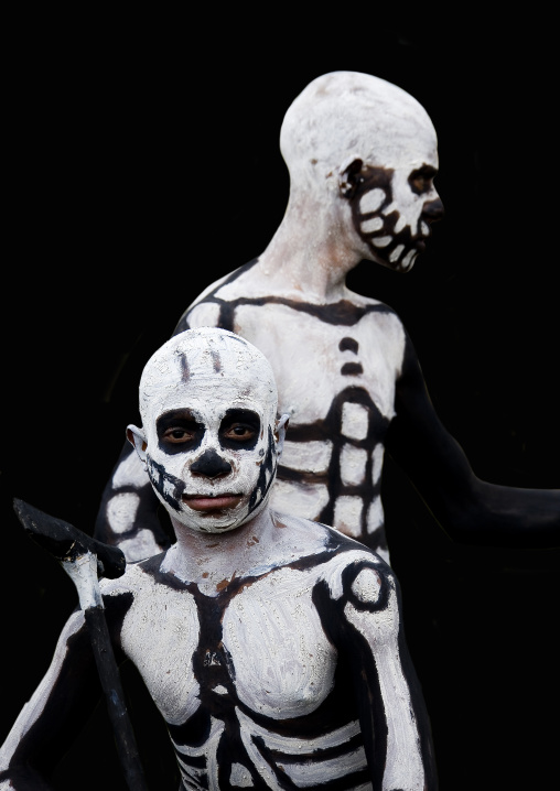 Skeleton tribe boys during a sing-sing ceremony, Western Highlands Province, Mount Hagen, Papua New Guinea
