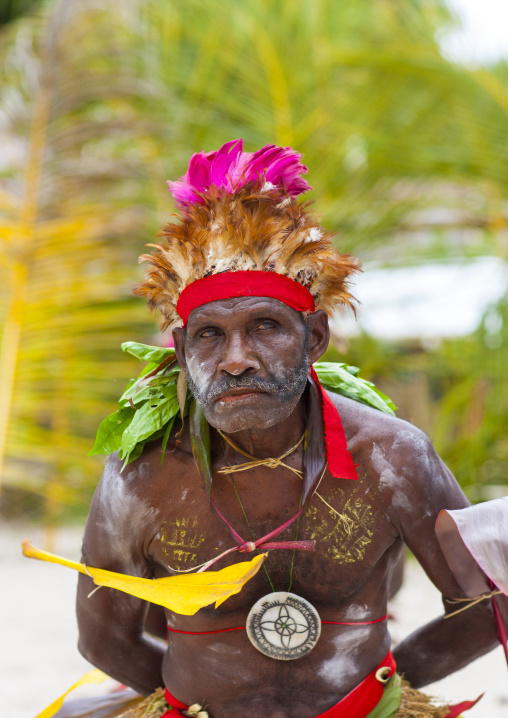 Portrait of a man from Paplieng tribe in traditional clothing, New Ireland Province, Kavieng, Papua New Guinea